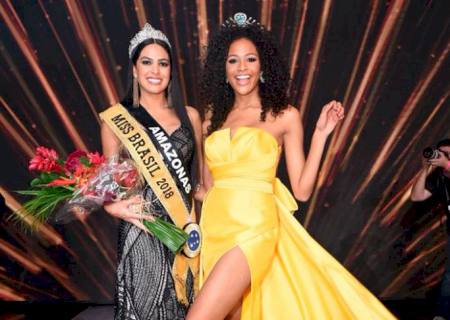 Monalysa Alcântara encerra reinado com chave de ouro