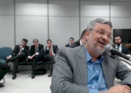 Justiça homologa delação premiada de Palocci