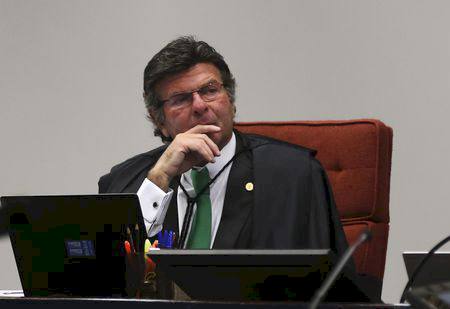 Decisões do STF têm de refletir ''anseios da sociedade'', afirma Fux