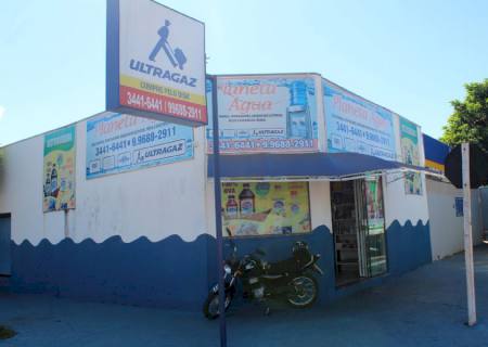 Planeta Água, tradição e qualidade em água mineral e gás de cozinha para Nova Andradina e região