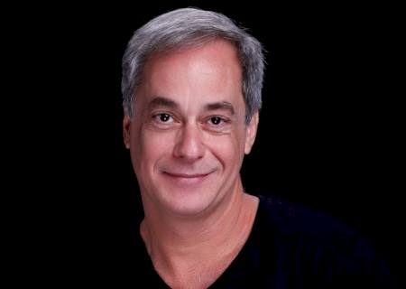 Ator brasileiro Gilberto Torres estreia na dramaturgia portuguesa