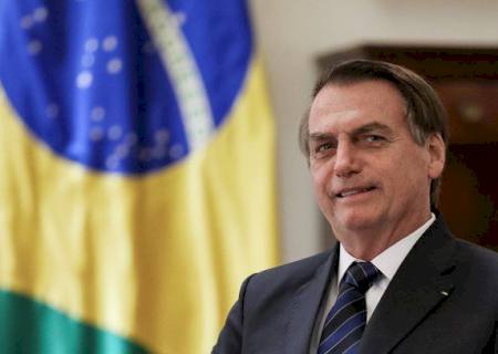 Bolsonaro suspende a instalação de oito mil radares em estradas