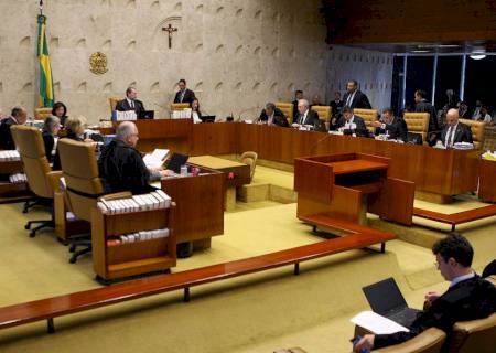 União pode bloquear repasses voluntários a estados, decide STF