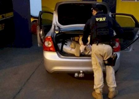 PRF intercepta quase 300 kg de maconha que seguia para São Paulo