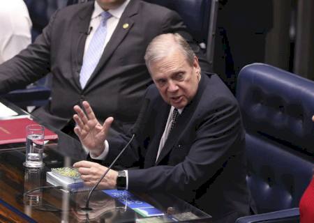 Senado já tem mais de 230 emendas ao texto da reforma da Previdência