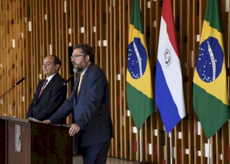 Brasil e Paraguai anunciam negociação de acordo automotivo