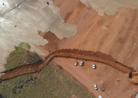 Barragem se rompe perto de Cuiabá e deixa comunidade isolada