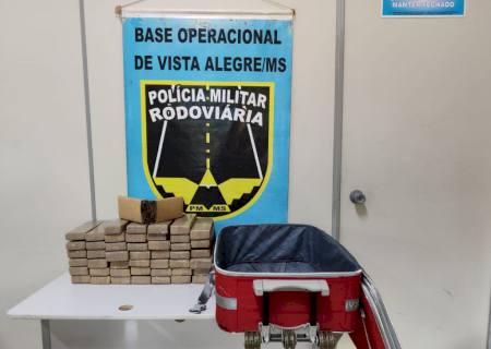 Duas pessoas são presas transportando maconha em ônibus na região de Maracaju