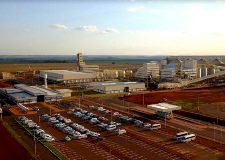 Reinaldo Azambuja participa de inauguração de complexo industrial de R$ 750 milhões