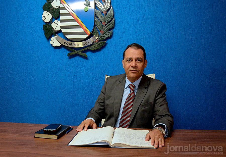 Pastor Aparecido de Souza recebe Título de Cidadão Araçatubense