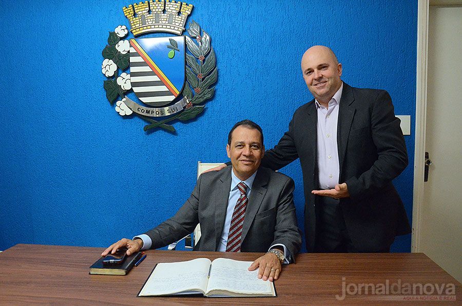 Pastor Aparecido de Souza recebe Título de Cidadão Araçatubense