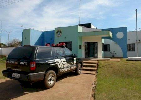 Marido esfaqueia mulher e a deixa em cárcere privado por três dias em aldeia de Amambai
