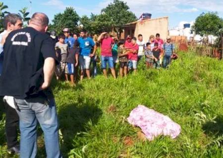 Adolescente de 15 anos é executado por dupla de moto na fronteira