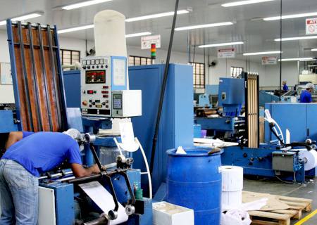 Em dois anos, indústria de Mato Grosso do Sul cria 4,6 mil novas vagas de trabalho