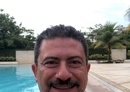 Ator Tom Veiga, intérprete do Louro José, do ''Mais Você'', morre no Rio