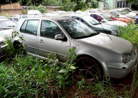 Leilão de veículos para circulação chega ao fim nesta terça-feira em Dourados
