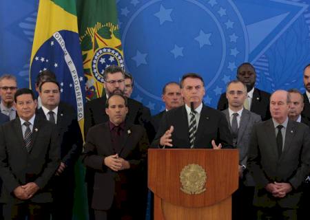 Bolsonaro diz que não houve intervenção política na Polícia Federal