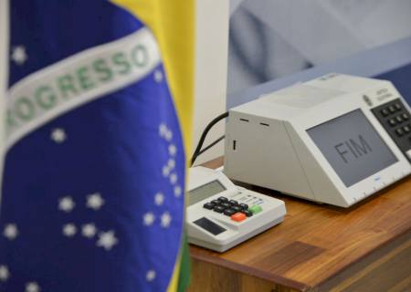 Eleitor tem menos de um mês para regularizar título