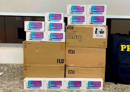 PRF apreende carga de celulares sem documentação fiscal em Eldorado