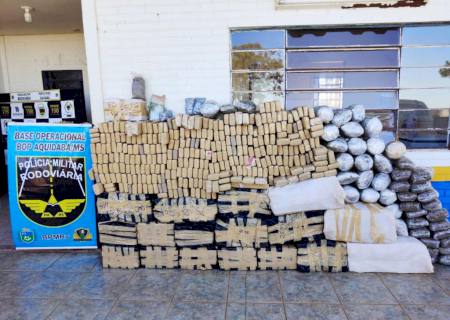 Após fuga da PMR, traficante abandona carro com 760 kg de drogas
