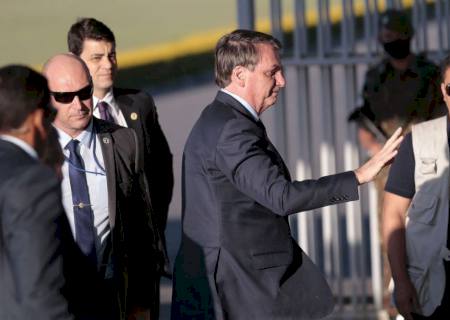 Bolsonaro diz que nomeia amanhã novo diretor da PF