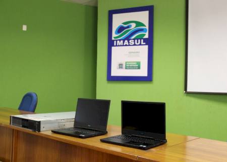 Conversão de multas possibilita compra de computadores de alta performance para o Imasul
