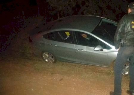 Após ''barbeiragem'', traficante é preso com carro cheio de maconha