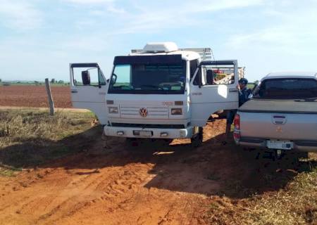 Caminhão furtado em Ivinhema é localizado em Angélica
