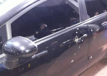 Na fronteira, bancário é ferido a tiros ao chegar em casa