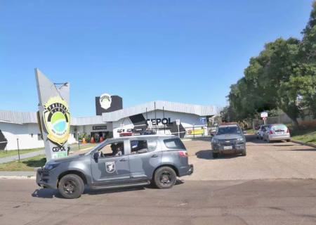 Ação prende 27 alvos do PCC que seguem no crime mesmo dentro de presídios de MS