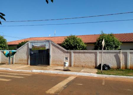 Escola municipal de Casa Verde cobra R$ 5 por aluno para aquisição de pasta durante aulas remotas