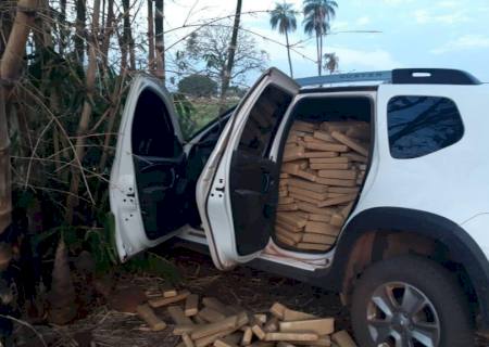 Após tentativa de fuga, PRF apreende traficante com 1 ton de maconha