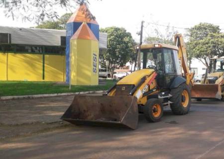 Redes de coleta de esgoto são executadas na região central de Nova Andradina