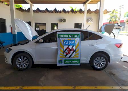 Polícia Militar prende 4 homens que tentavam levar carro roubado para o Paraguai