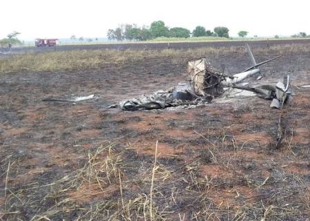 Helicóptero cai e pega fogo em Rosana (SP) e suspeito é preso em Dourados