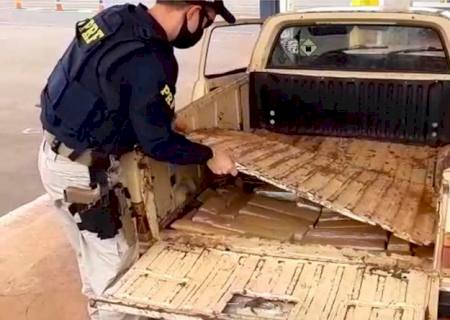 PRF em MS encontra maconha em compartimento oculto na carroceria de automóvel