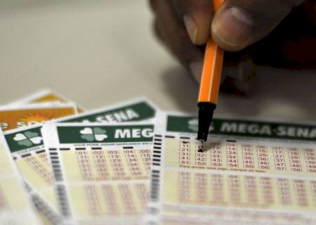 Mega-Sena pode pagar hoje prêmio de R$ 75 milhões