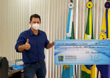 Renato Câmara entrega emenda de R$ 80 mil para atender o Hospital Municipal de Ivinhema