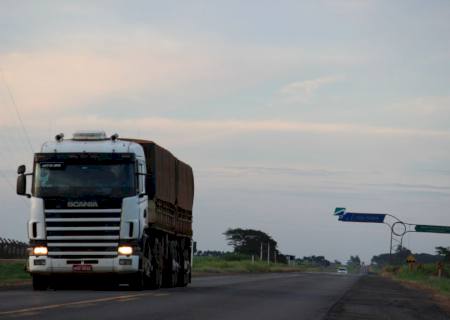 Tarifa de importação de pneus para transporte de cargas é zerada