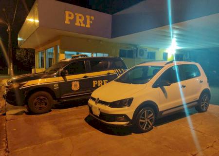 PRF recupera na BR-262 veículo furtado em São Paulo