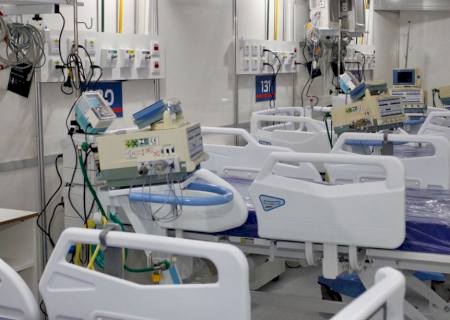 Saúde autoriza mais de 2,7 mil leitos de UTI para 22 estados