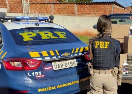 PRF apreende carga de medicamentos irregulares em Paranaíba