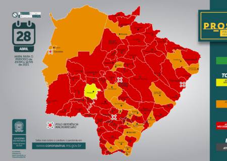 Nova Andradina entra na bandeira vermelha e comércio vai até às 21h