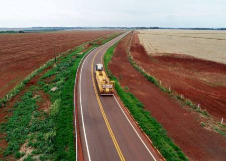 Reinaldo Azambuja autoriza pavimentação de duas rodovias em Sidrolândia