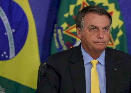 Bolsonaro pede a mercados que segurem os preços da cesta básica