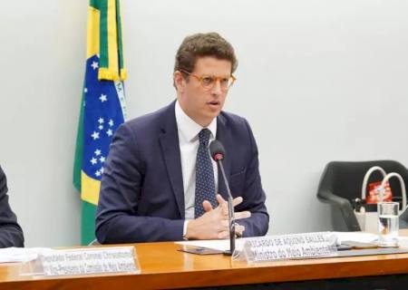 Ricardo Salles pede a Bolsonaro demissão do Ministério do Meio Ambiente