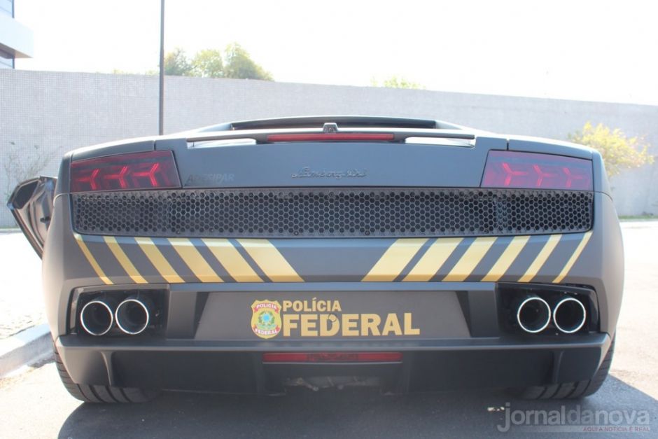 Lamborghini de R$ 800 mil apreendida com ''Rei do Bitcoin'' será usada pela Polícia Federal, no Paraná