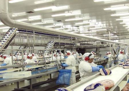Medidas de biossegurança e vacinação de funcionários ajudam setor industrial em MS