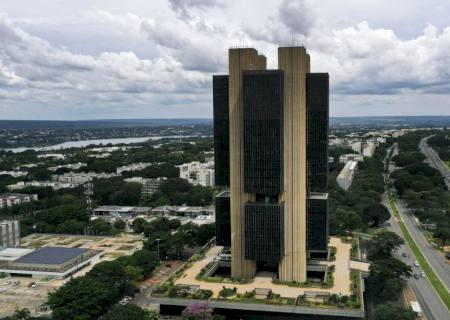 Atividade econômica tem alta de 1,14% em junho, diz Banco Central