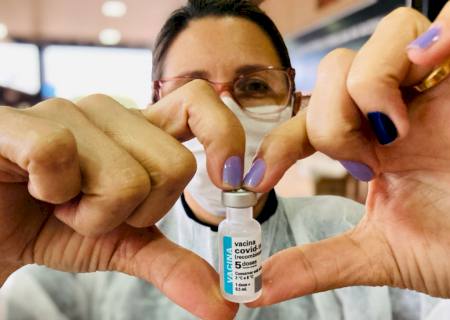 Batayporã aplica D2 de Pfizer, Astraeneca e CoronaVac nesta semana; confira o cronograma